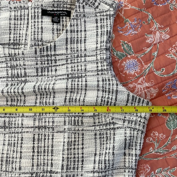 Soft Tweed Sheath Dress White Gray Melange - Picture 6 of 7